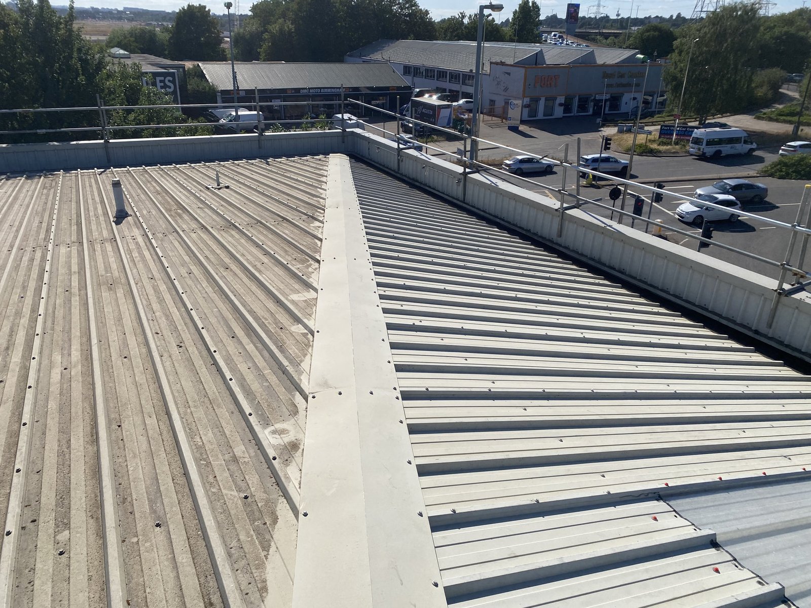 Commercial roof, industrial estate